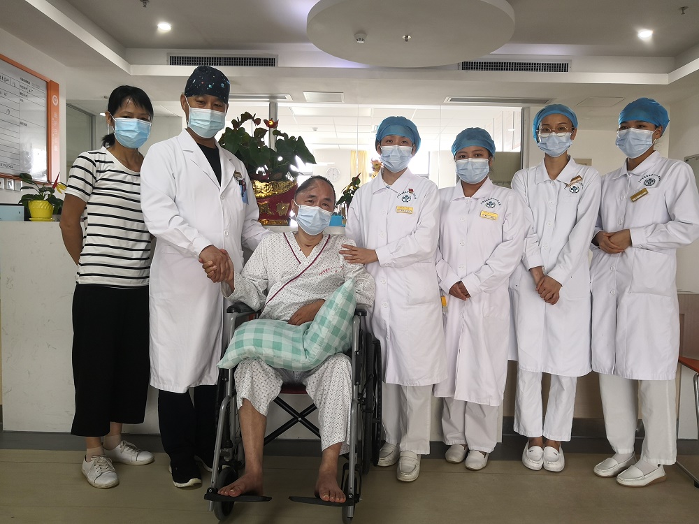 险 脑出血险成植物人 赞 皇冠网址多学科联动化险为夷